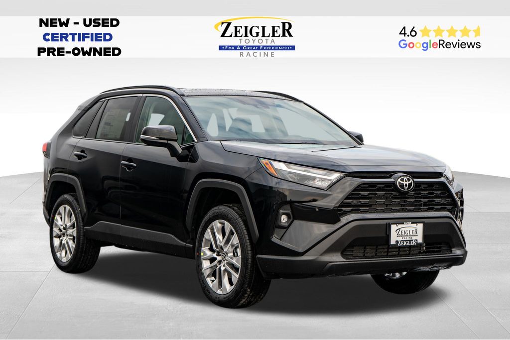 2025 Toyota RAV4 XLE Premium's photo