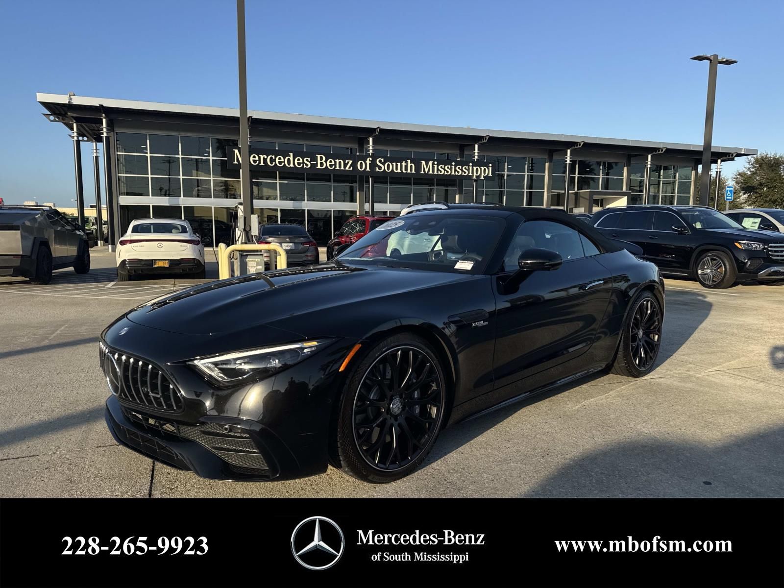 2025 Mercedes-Benz SL Mercedes-AMG's photo