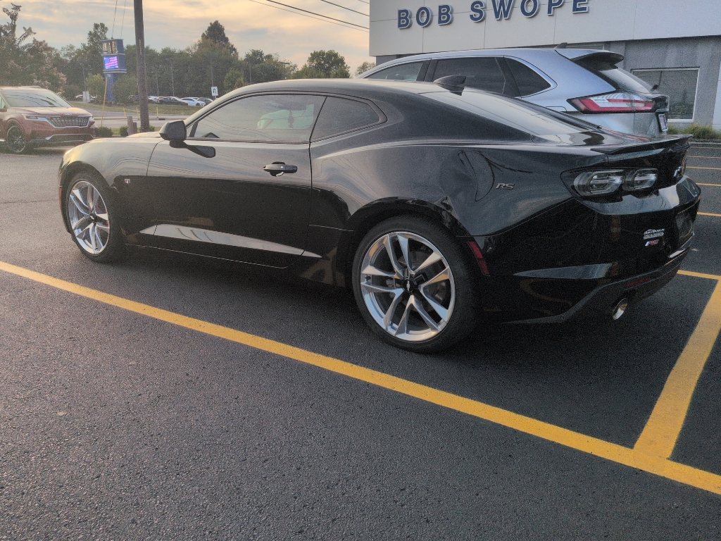 2022 Chevrolet Camaro 1LT photo 4