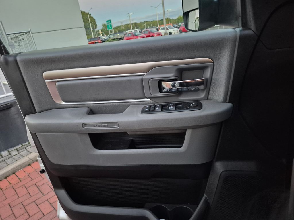 2017 Ram 2500 Big Horn photo 12