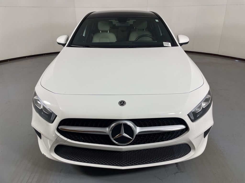 2021 Mercedes Benz A 220 photo 4