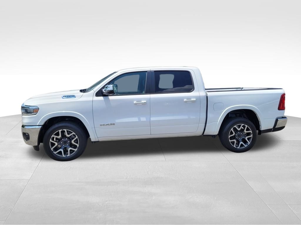 2025 Ram 1500 Laramie photo 3