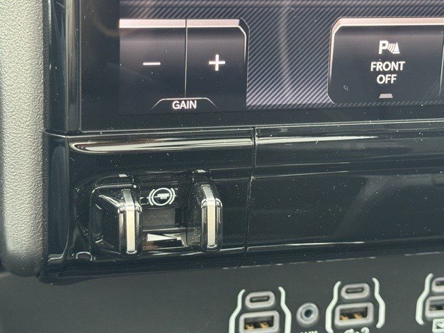 2026 Ram 1500 Laramie photo 19
