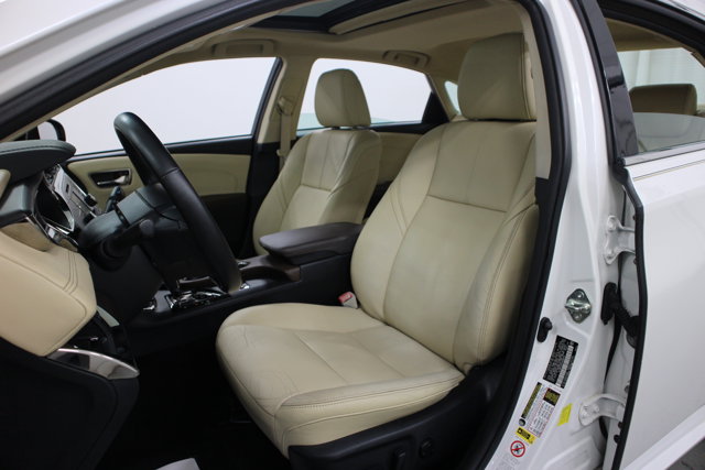 2014 Toyota Avalon XLE Premium photo 14