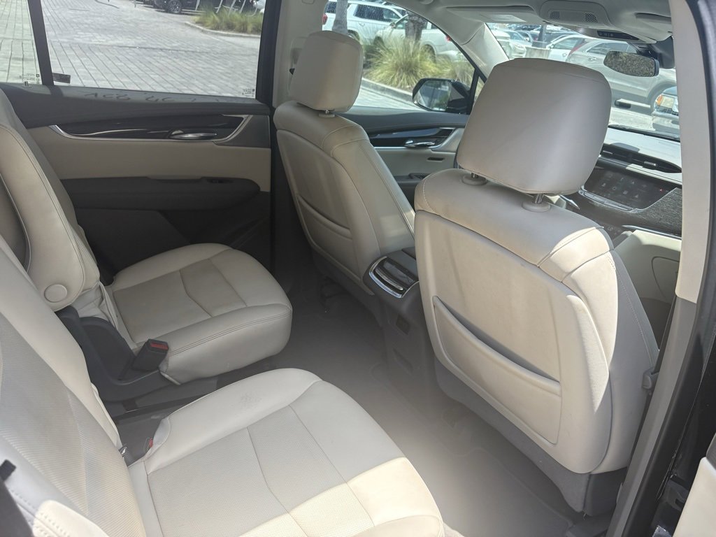 2021 Cadillac XT6 Premium Luxury photo 21