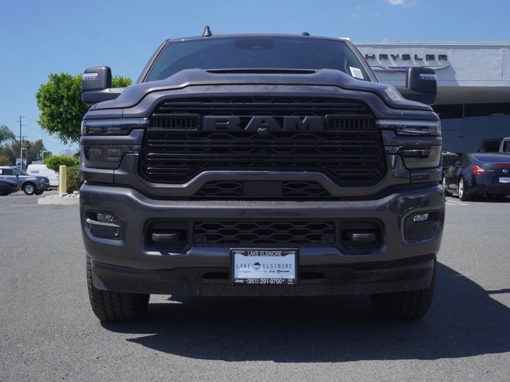 New 2026 Granite Crystal Metallic Clear-Coat Exterior Paint RAM Laramie Night Edition image 9
