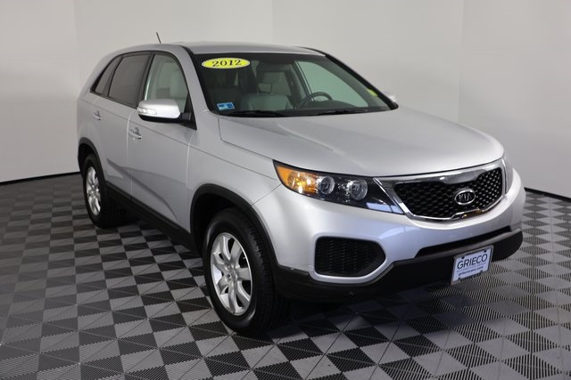 2012 Kia Sorento LX's photo