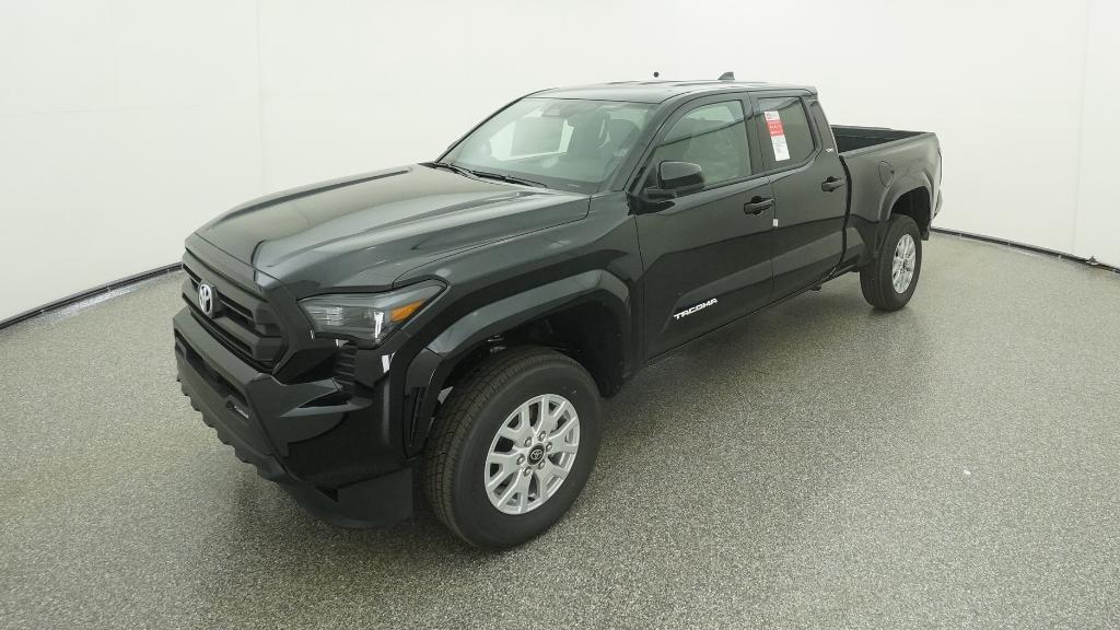 2025 Toyota Tacoma SR5's photo