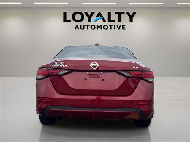 2022 Nissan Sentra SV photo 2