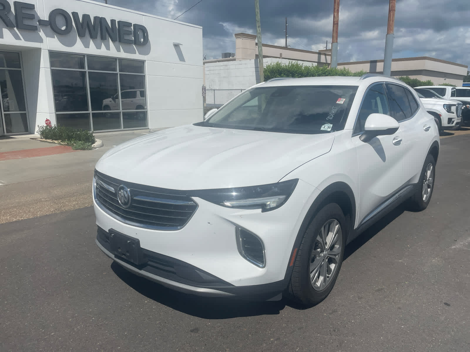 2023 Buick Envision Preferred photo 2