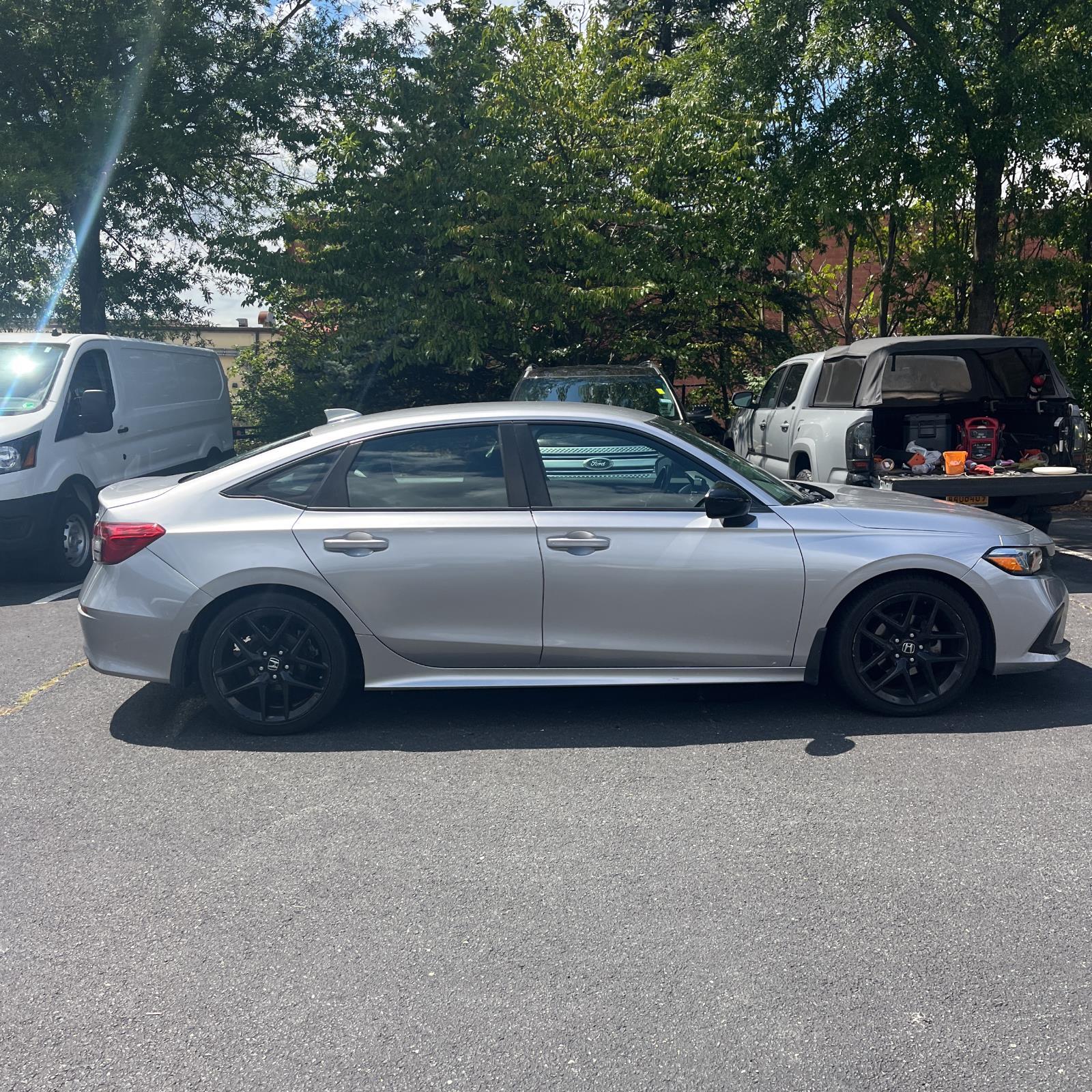 2022 Honda Civic Sport photo 6