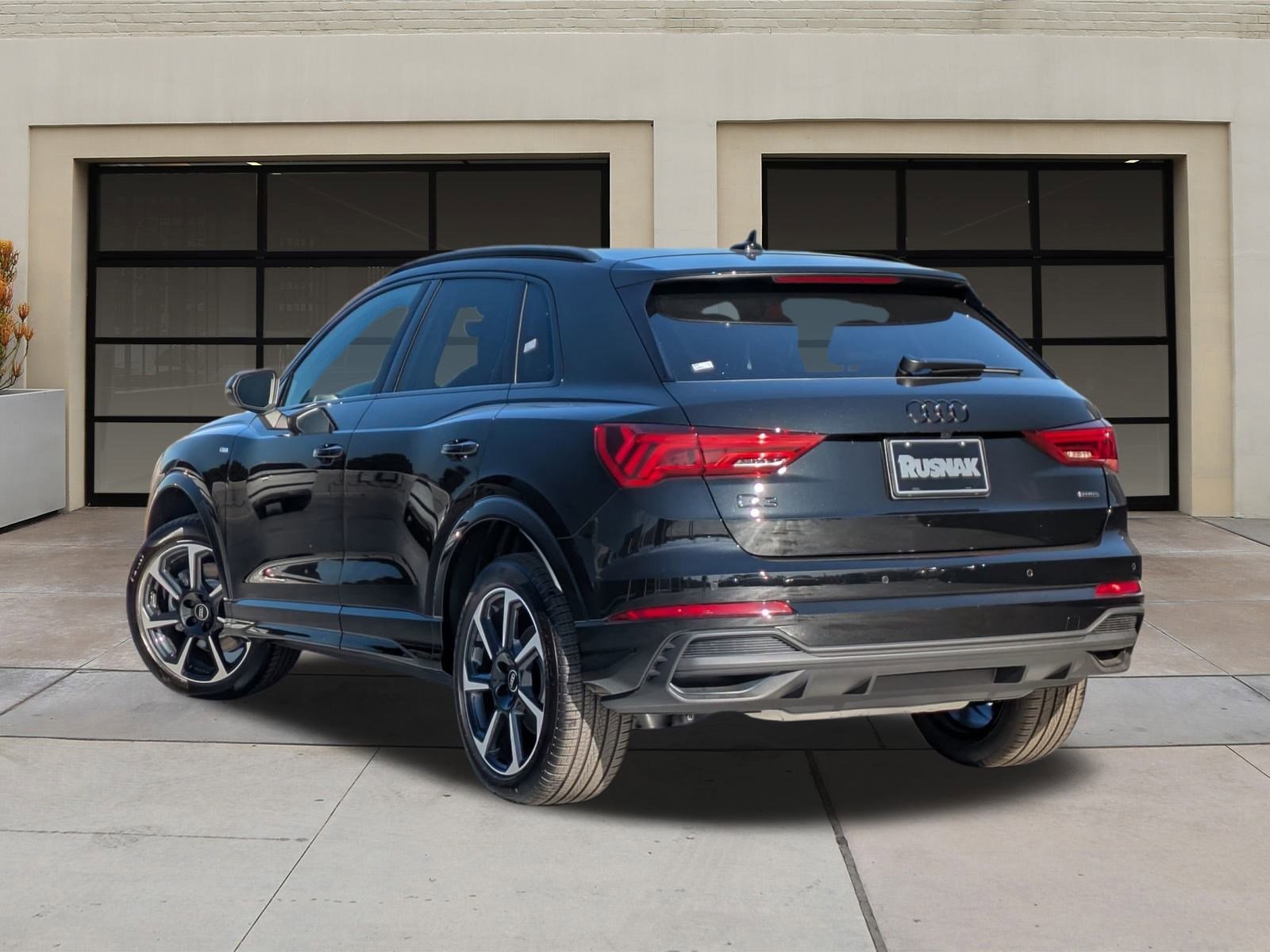 2025 Audi Q3 Premium Plus S line photo 3