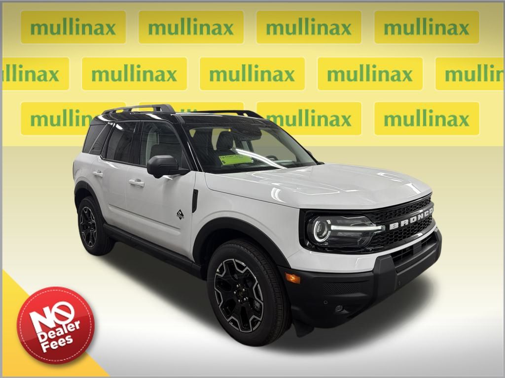 2025 Ford Bronco Sport Outer Banks's photo