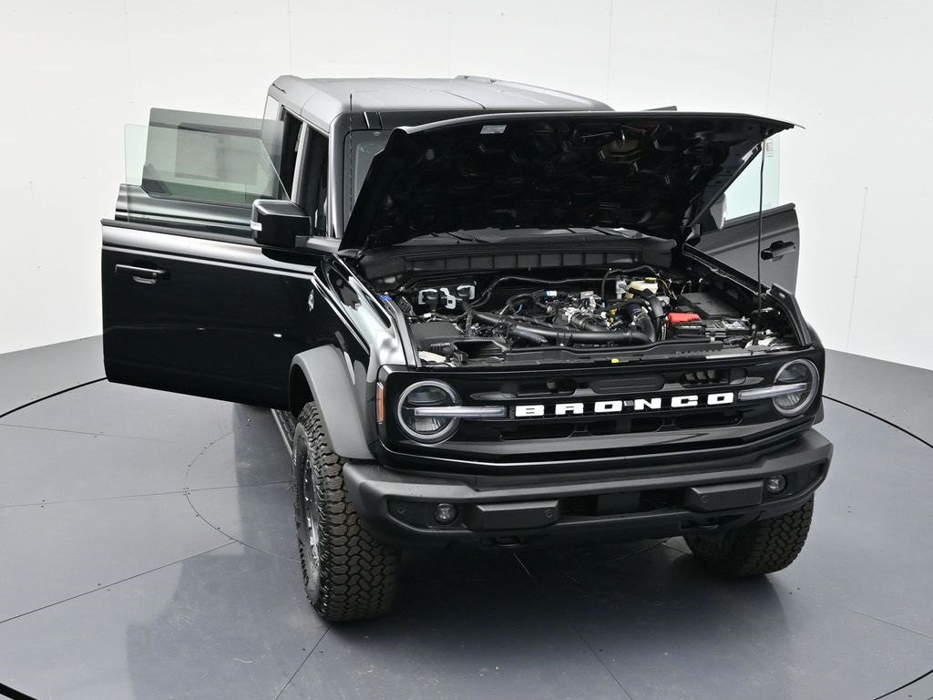 2025 Ford Bronco Outer Banks photo 46