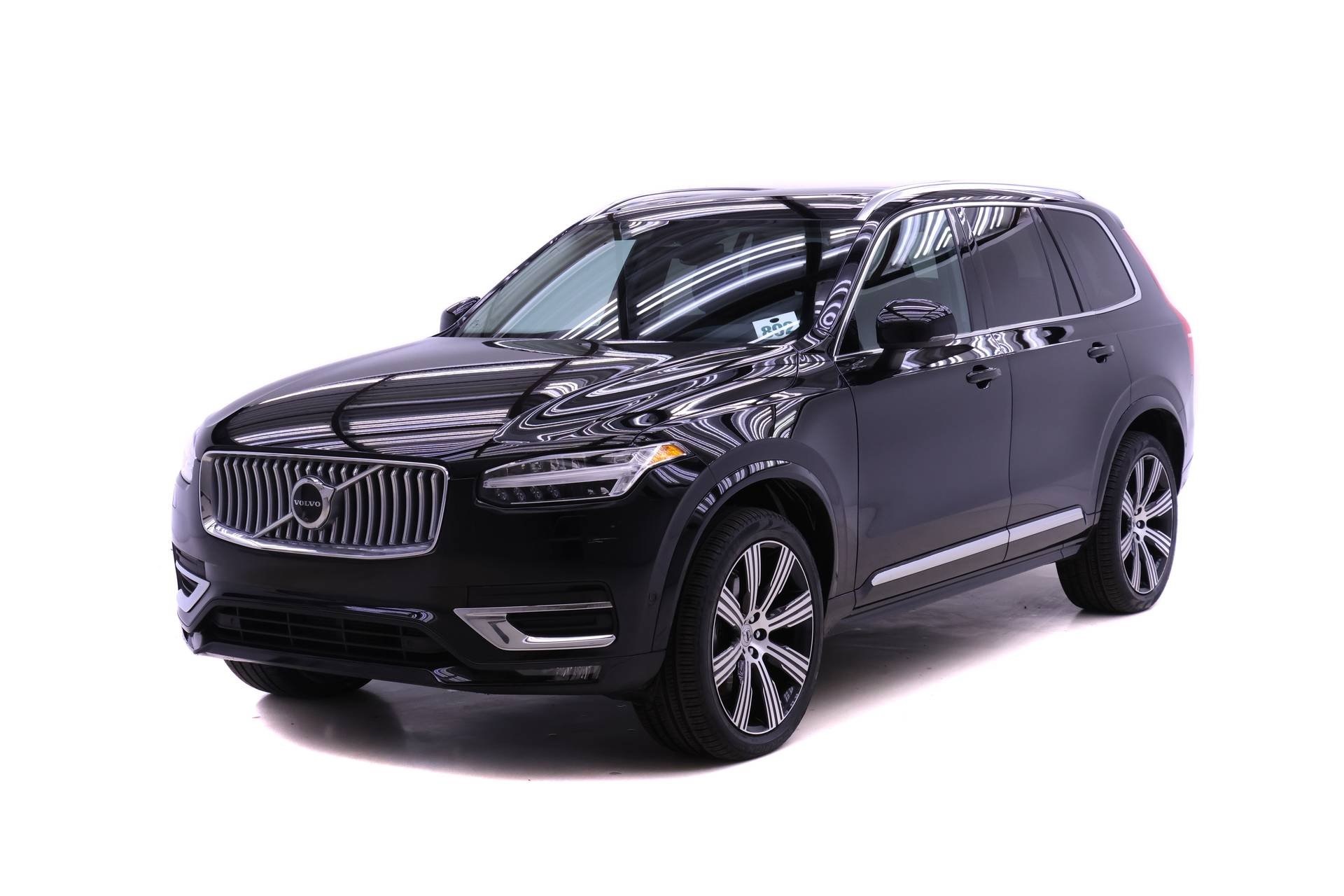 2024 Volvo XC90 Plus's photo