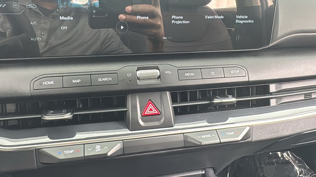 2025 Kia K4 EX photo 23