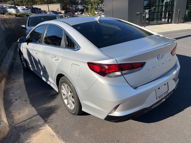 Used 2019 Hyundai Sonata SE with VIN 5NPE24AF2KH771527 for sale in Albany, GA