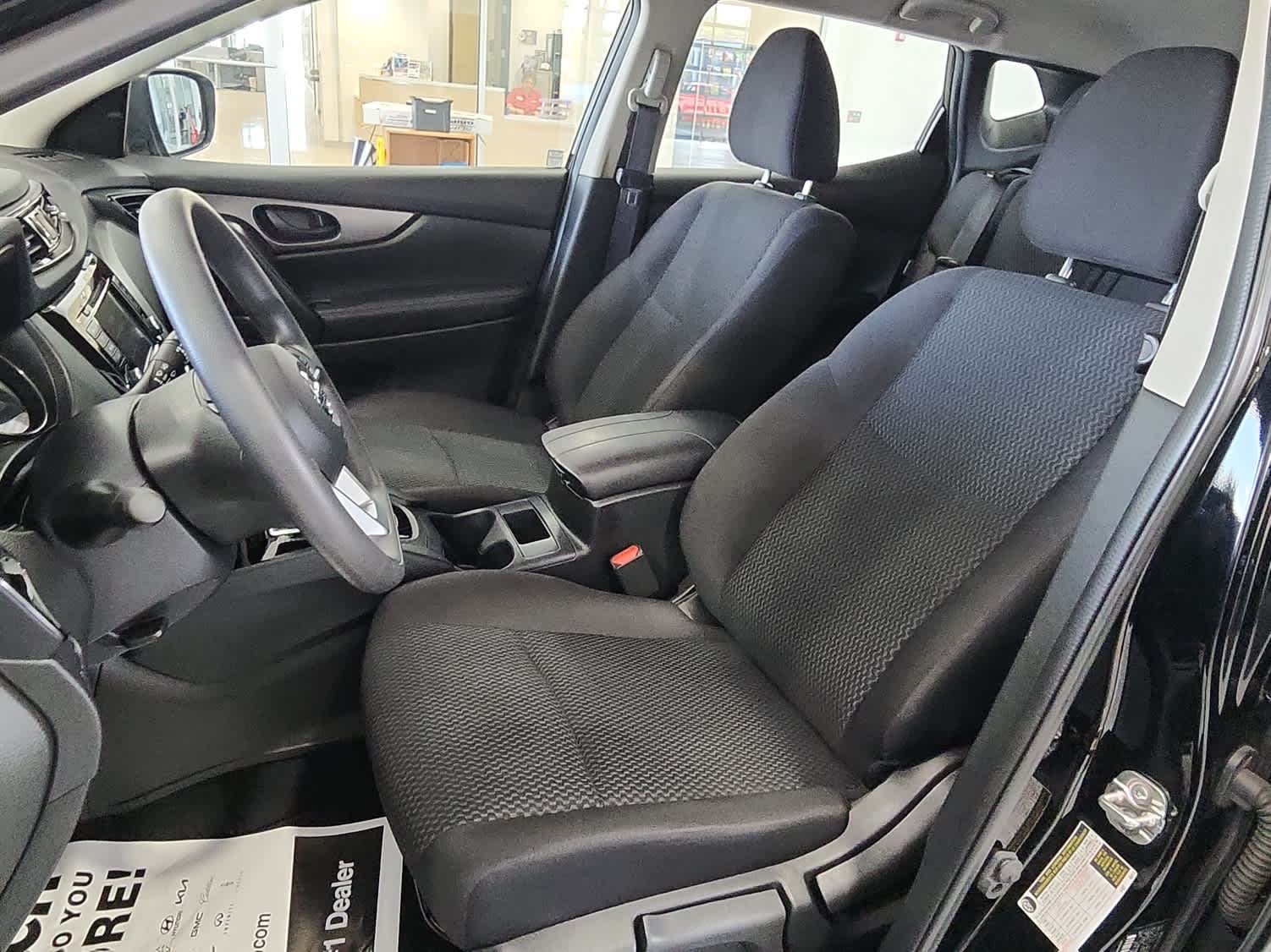 2021 Nissan Rogue Sport S photo 10