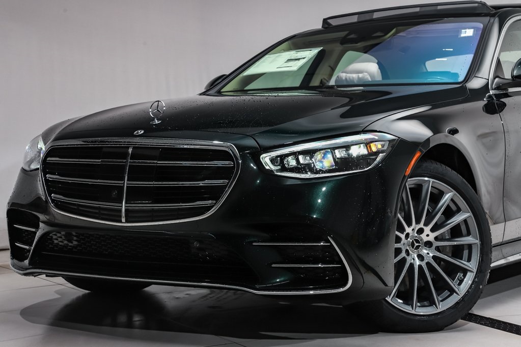 2026 Mercedes Benz S 580 4MATIC photo 2
