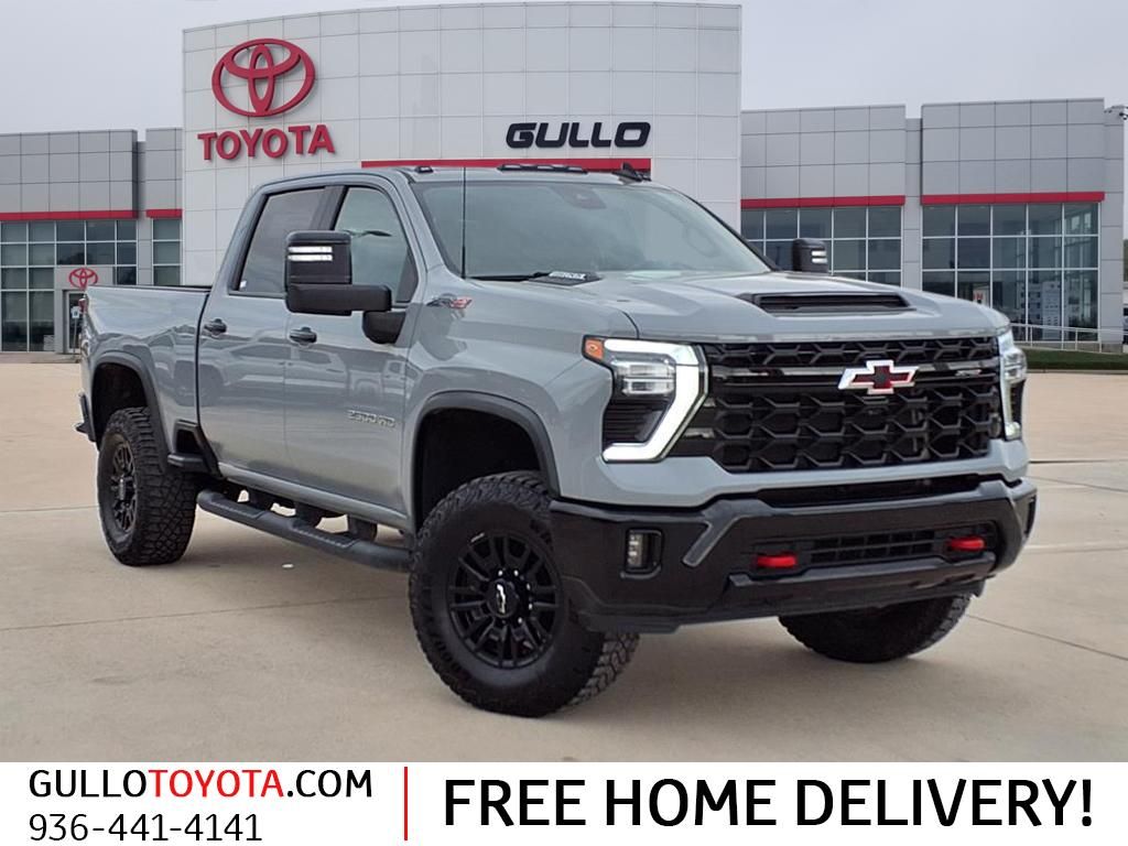 2024 Chevrolet Silverado 2500HD ZR2's photo
