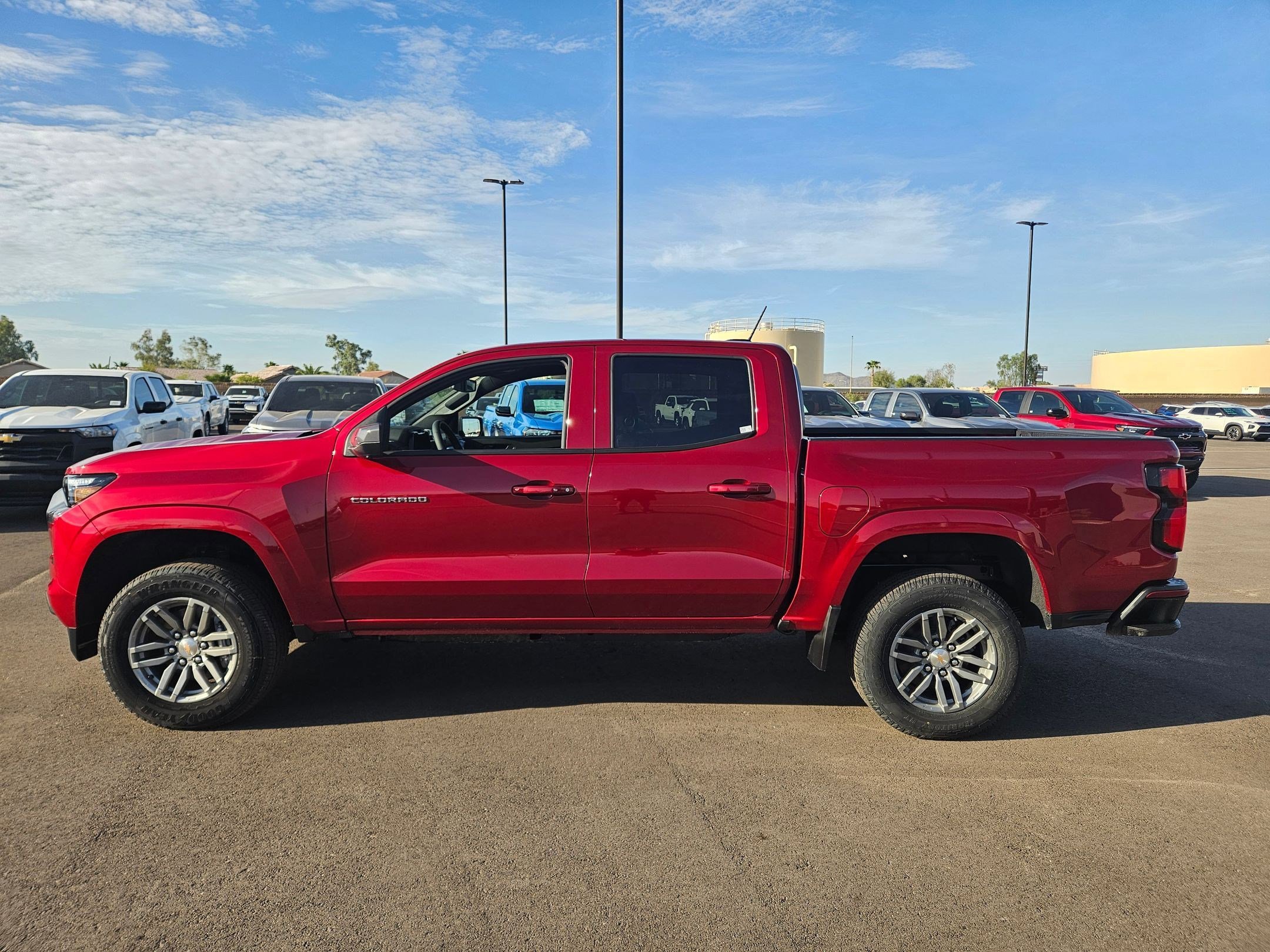 2026 Chevrolet Colorado LT photo 2