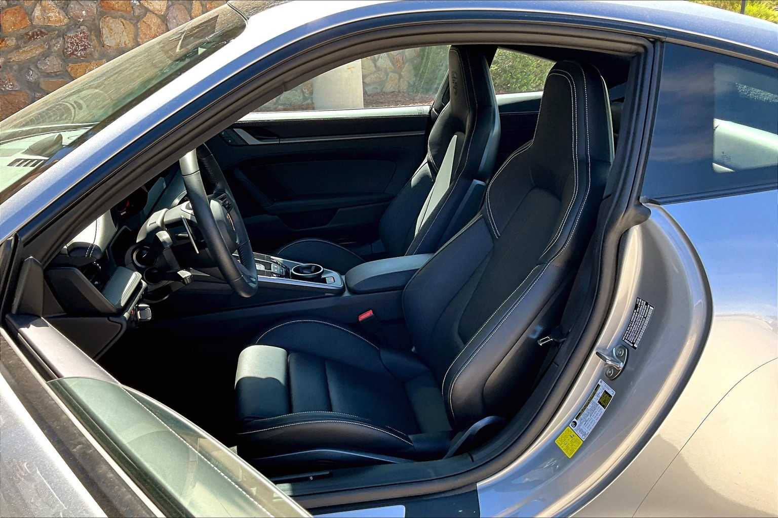 2023 Porsche 911 S photo 5