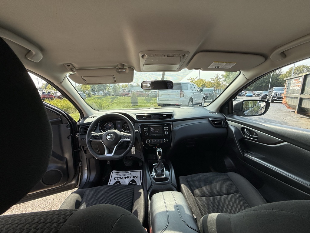 2018 Nissan Rogue Sport S photo 6