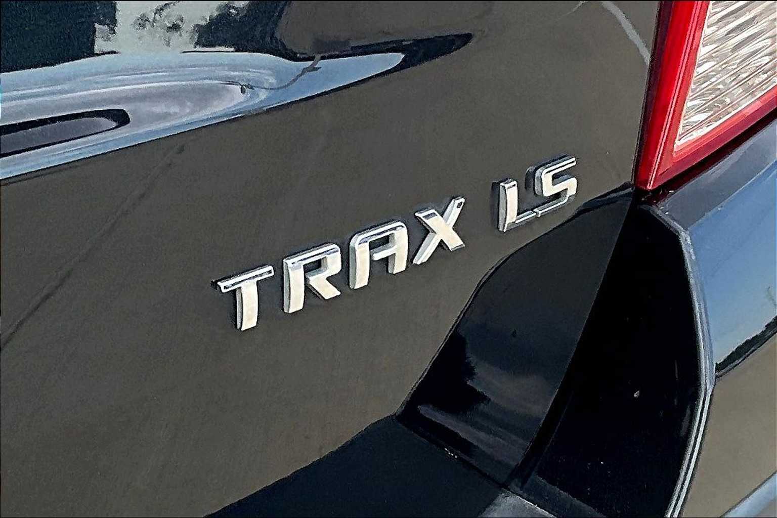2016 Chevrolet Trax LS photo 28