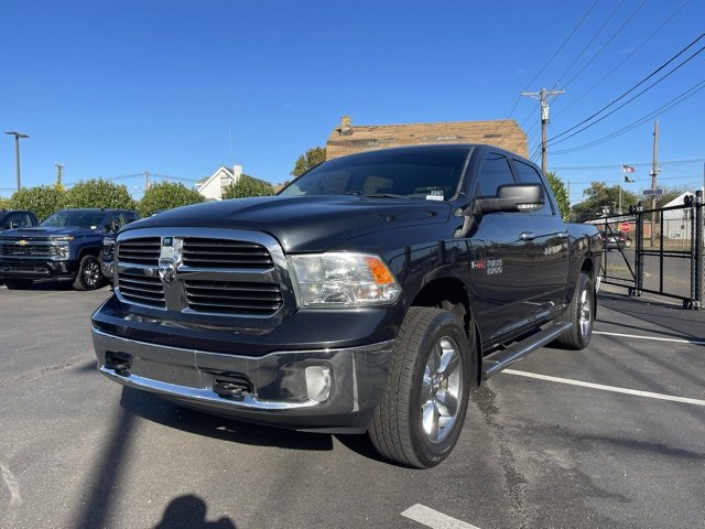 2017 Ram 1500 Big Horn photo 3