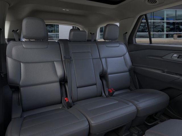 2025 Ford Explorer photo 10