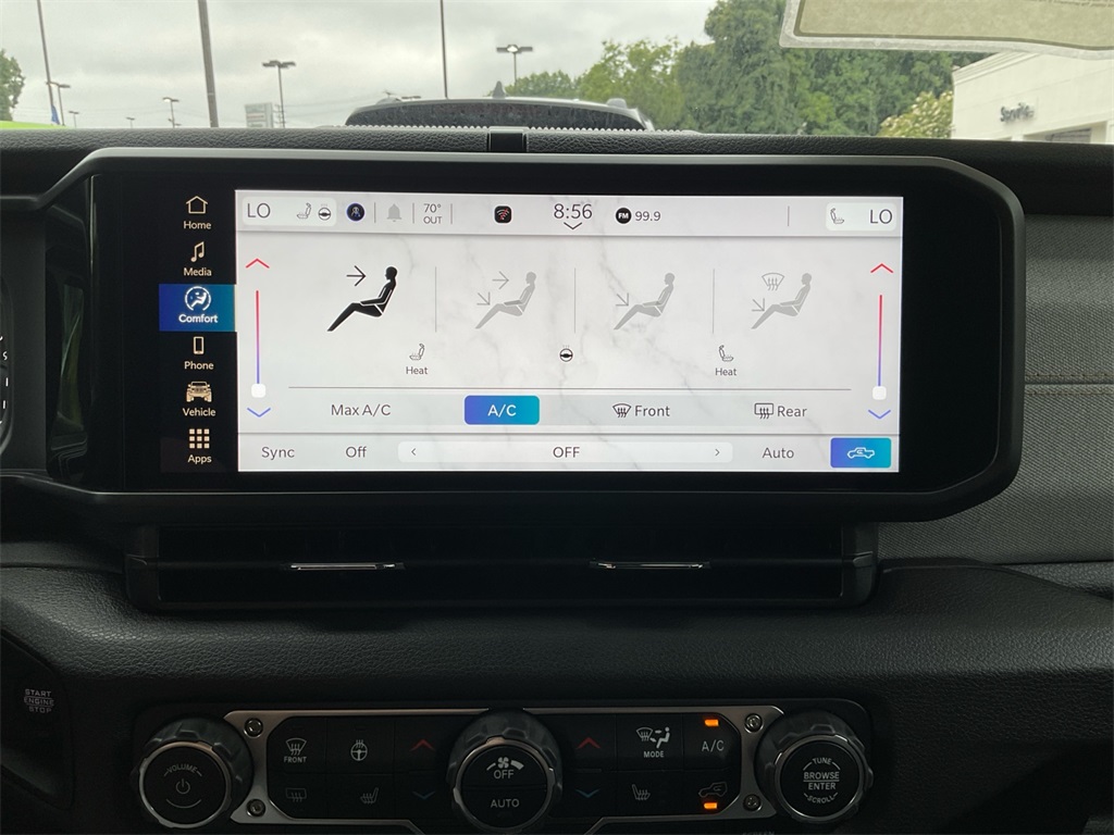 2025 Jeep Gladiator Sport S photo 22