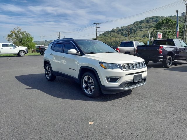 2018 Jeep Compass Limited photo 2