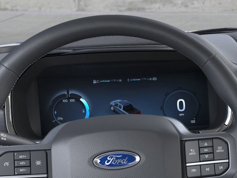 2025 Ford F-150 Lightning XLT photo 13