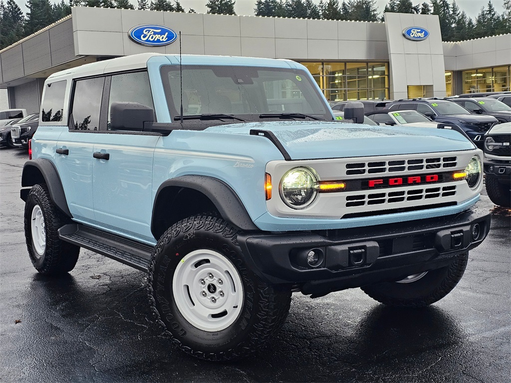 2025 Ford Bronco 4-Door Heritage Editon's photo