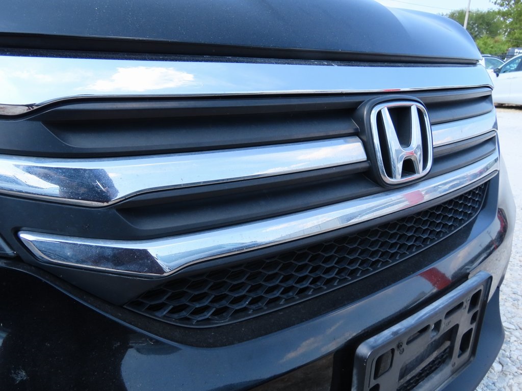 2017 Honda Pilot EX-L photo 2