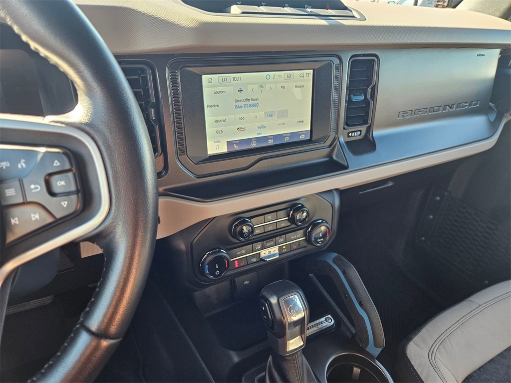 2022 Ford Bronco Wildtrak photo 17