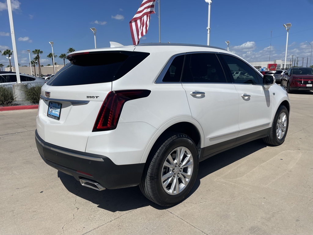 2024 Cadillac XT5 Luxury photo 4
