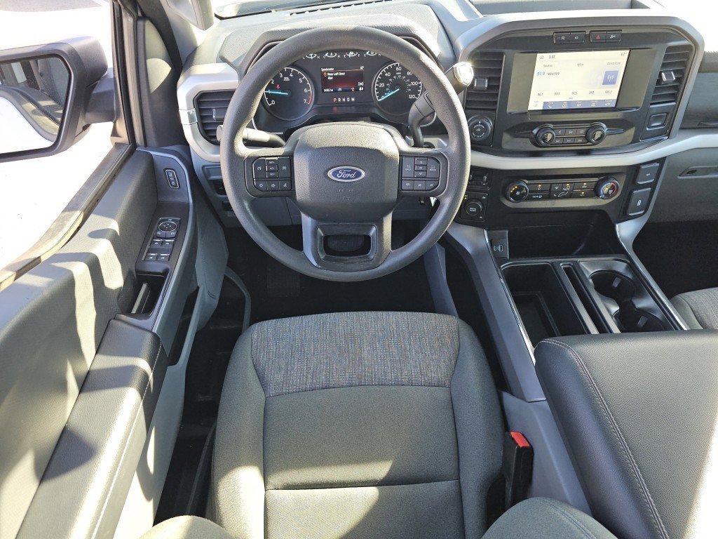2023 Ford F-150 XLT photo 4