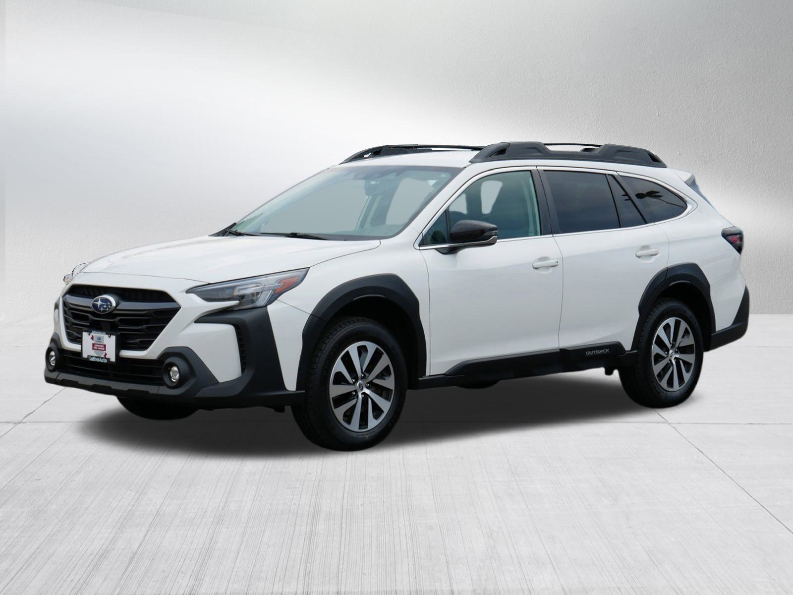 2023 Subaru Outback Premium photo 3