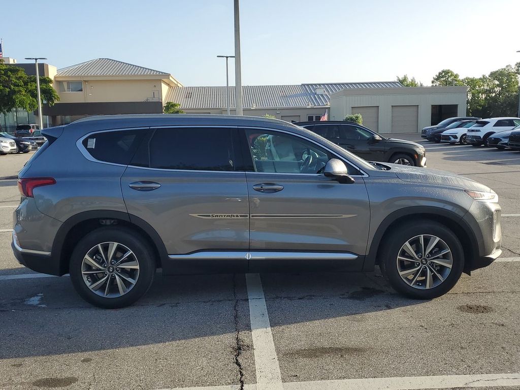 2019 Hyundai Santa Fe SEL Plus photo 7