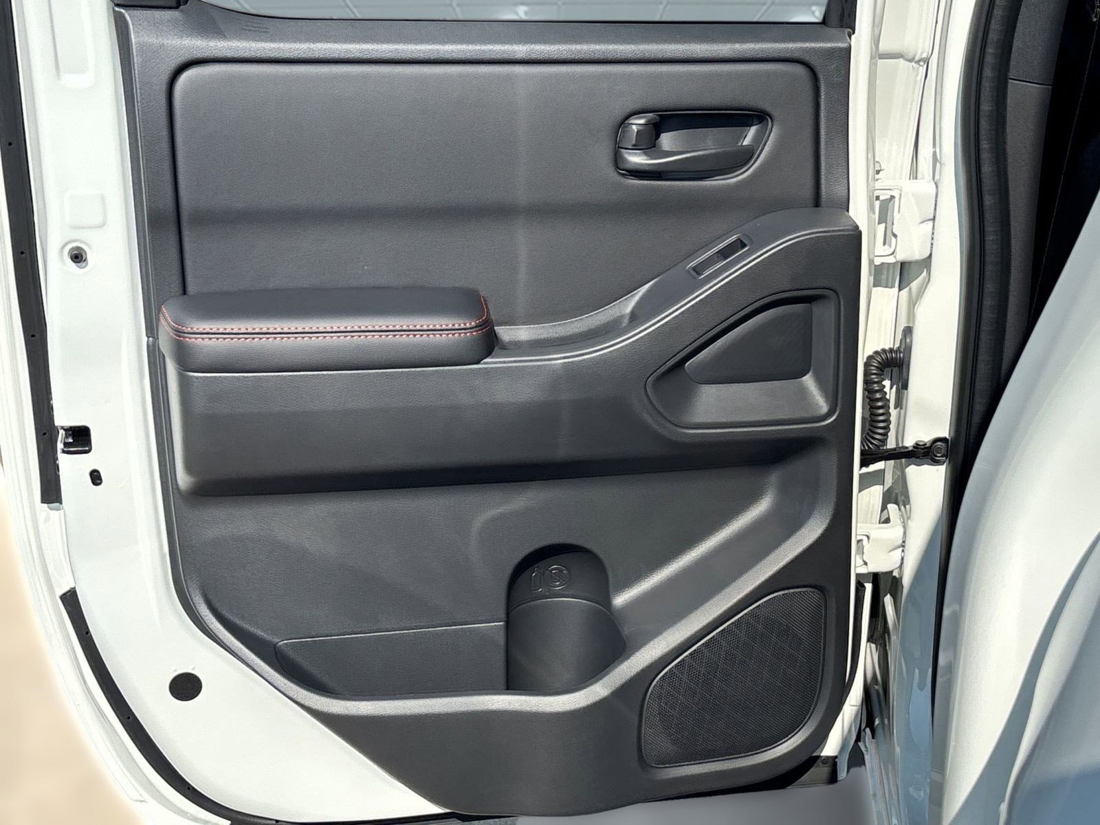 2026 Nissan Frontier Crew Cab PRO-X photo 23