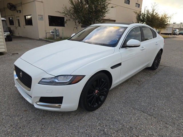 2018 Jaguar XF Prestige's photo