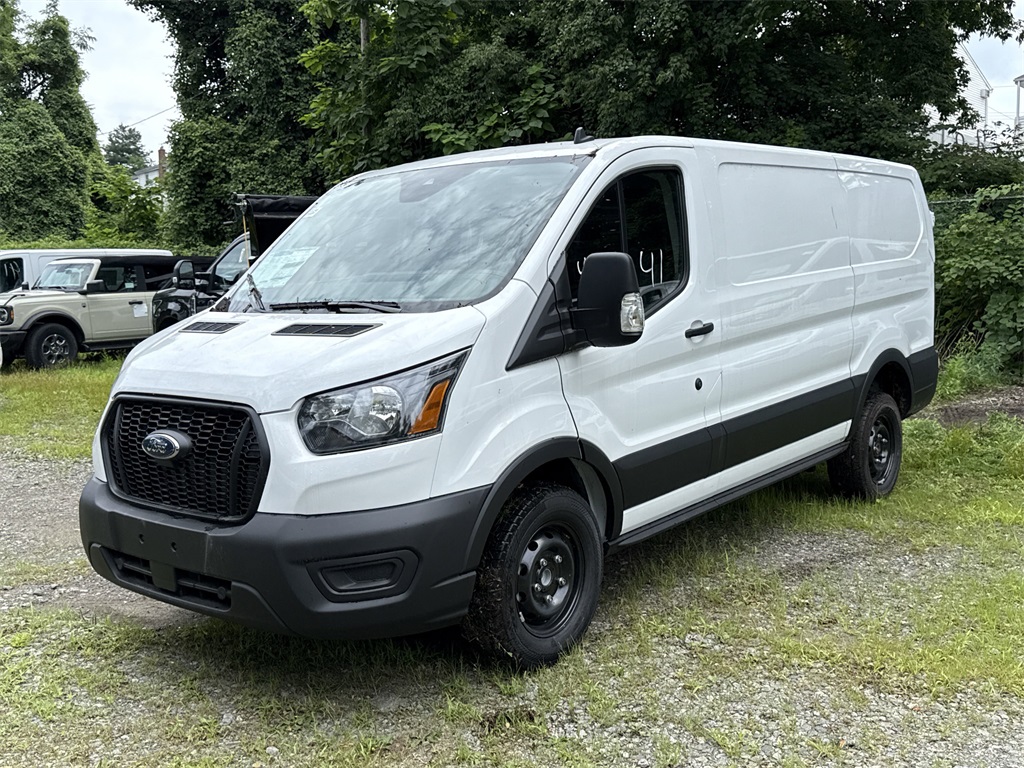 2024 Ford Transit Cargo Van photo 3