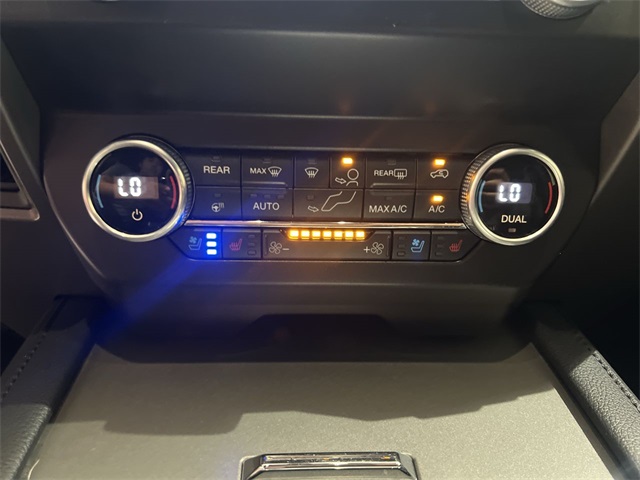 2021 Ford Expedition XLT photo 16