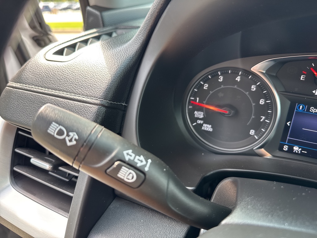 2023 Gmc Terrain SLE photo 36