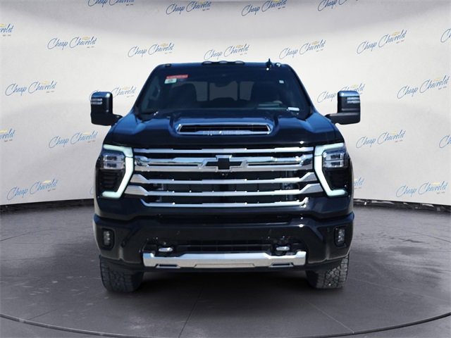 2025 Chevrolet Silverado 3500HD High Country photo 8