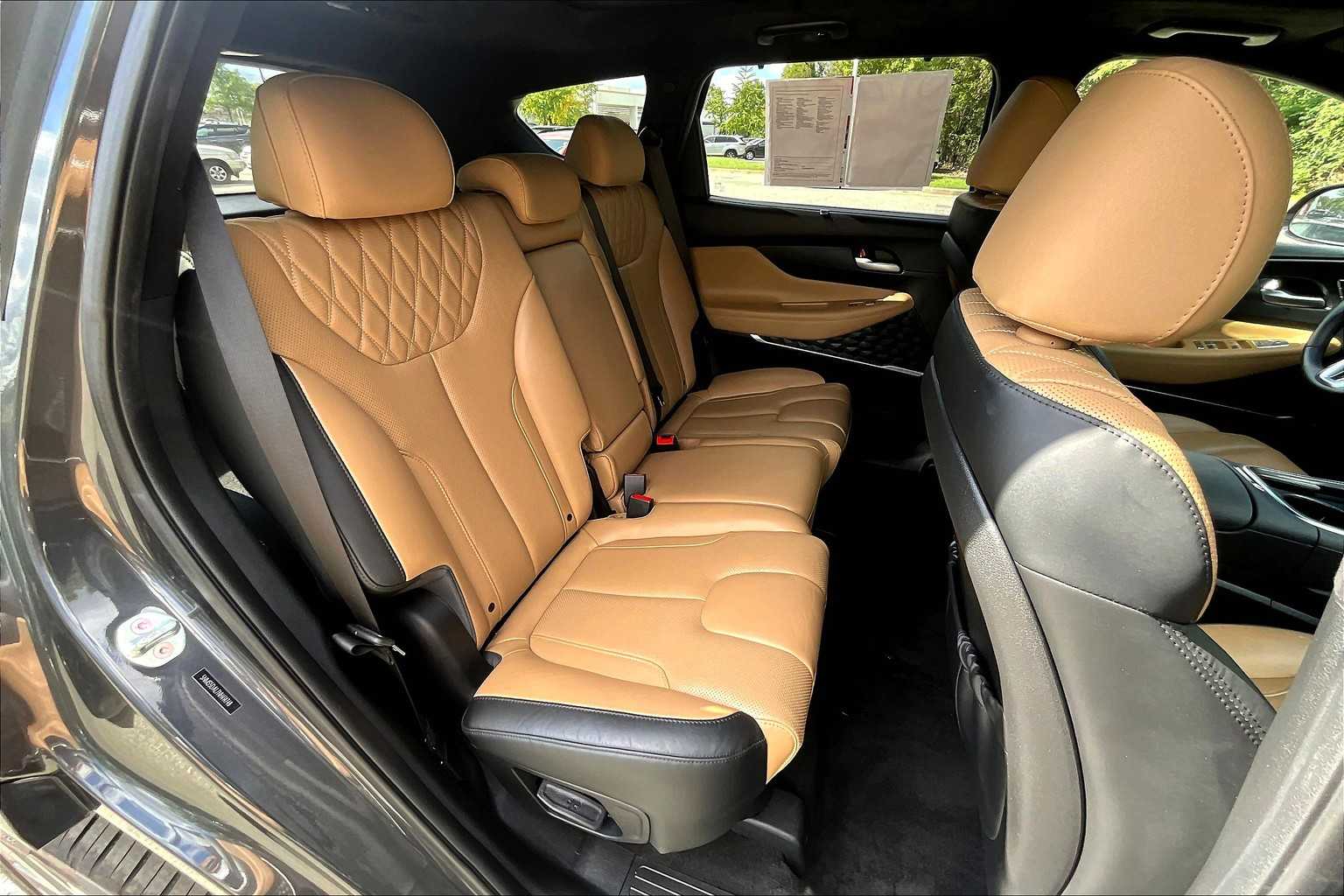 2022 Hyundai Santa Fe Calligraphy photo 20