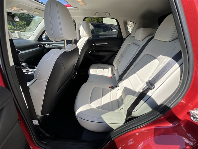 2025 Mazda CX-5 2.5 S Preferred photo 14