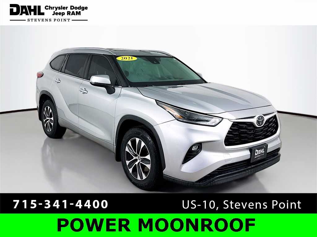 2021 Toyota Highlander XLE's photo