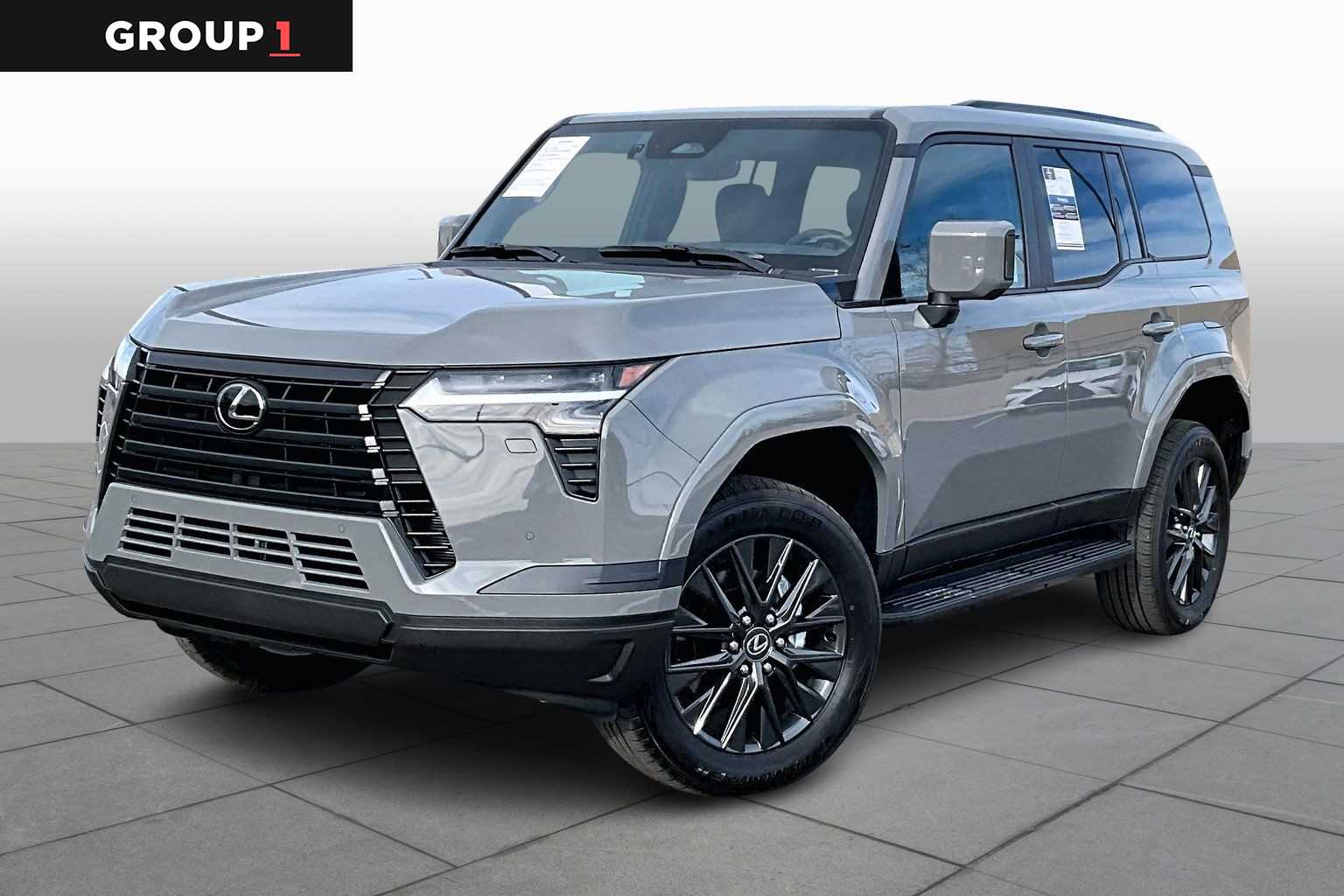 2025 Lexus GX Premium's photo